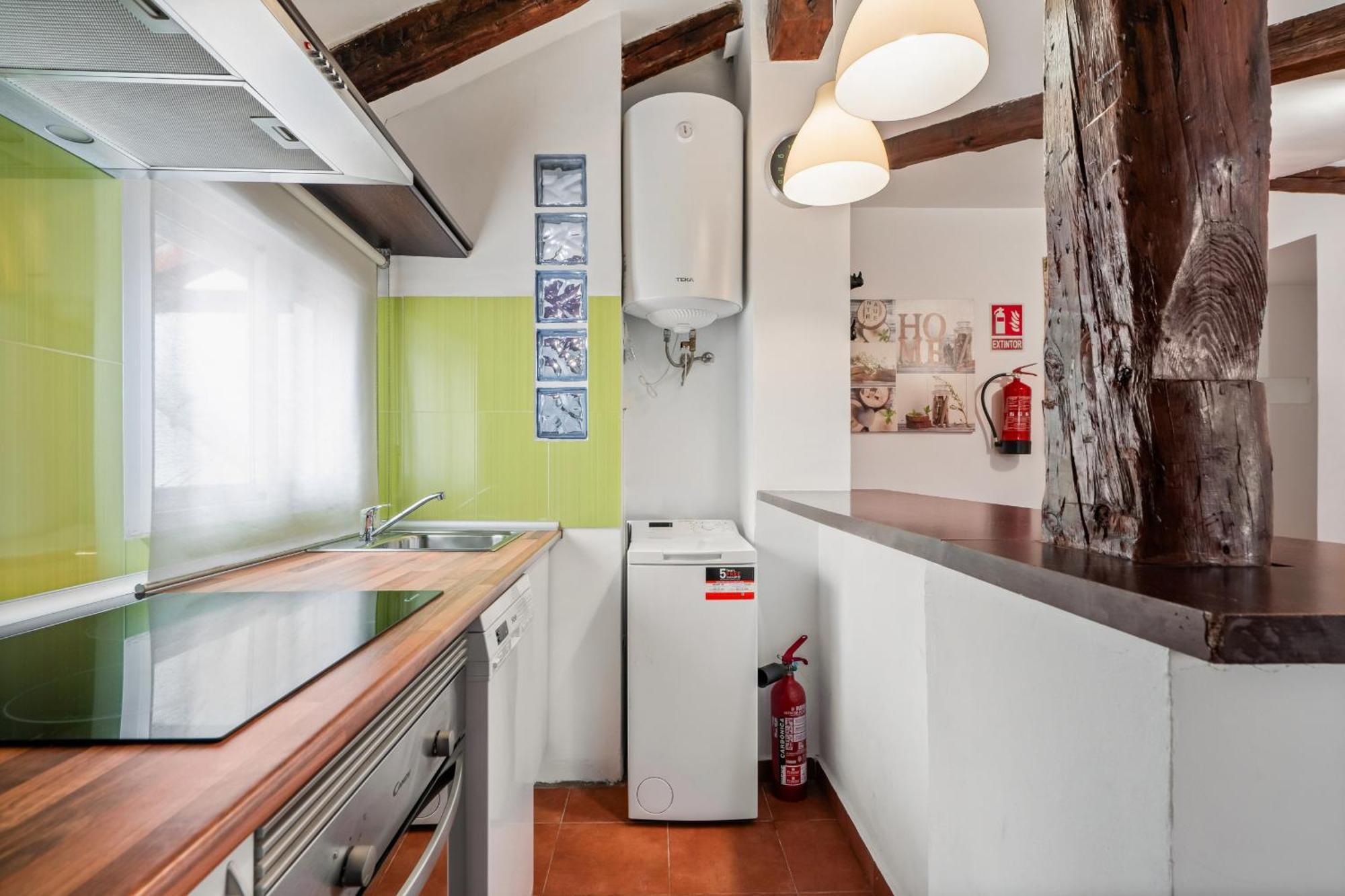 Apartamento En La Gran Via Alquiler Temporal Мадрид Экстерьер фото